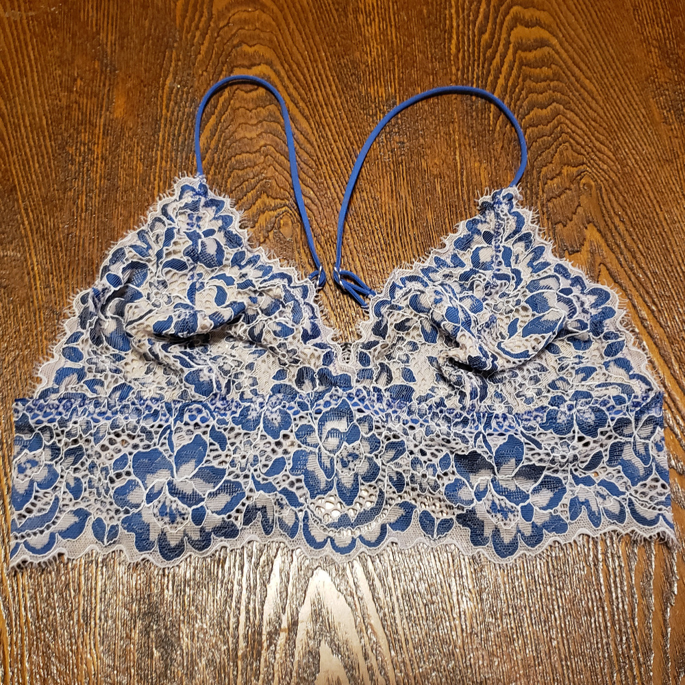 Cosabella Blue and white lace bralette